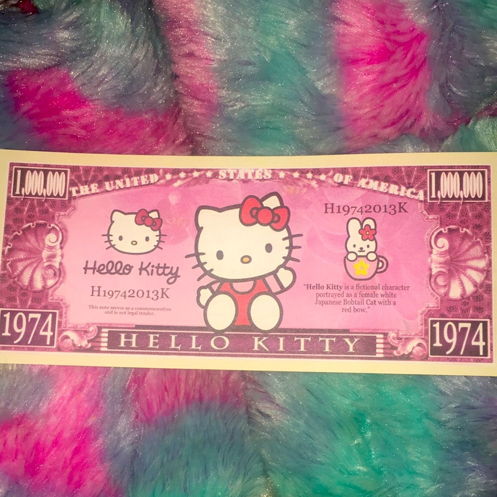 Hello kitty collectible gift note